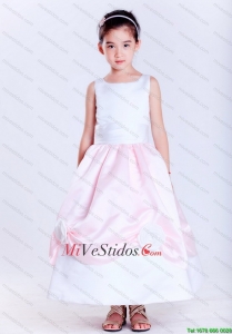 Blanco y rosa una línea primicia tobillo de longitud tafetán Hand Made Flores Flor vestido de niña