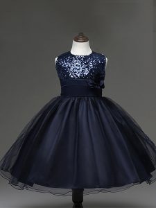 vestido de desfile de niña con cremallera hasta la rodilla, azul marino para la fiesta de bodas con lentejuelas y flores hechas a mano