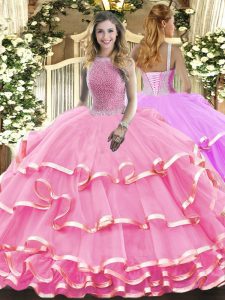 Últimos vestidos de fiesta de quinceañera vestido de rosa de cuello alto sin mangas de organza de la longitud del piso con cordones